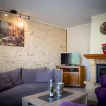 Сasa de vacaciones Les Magnolias Homes *